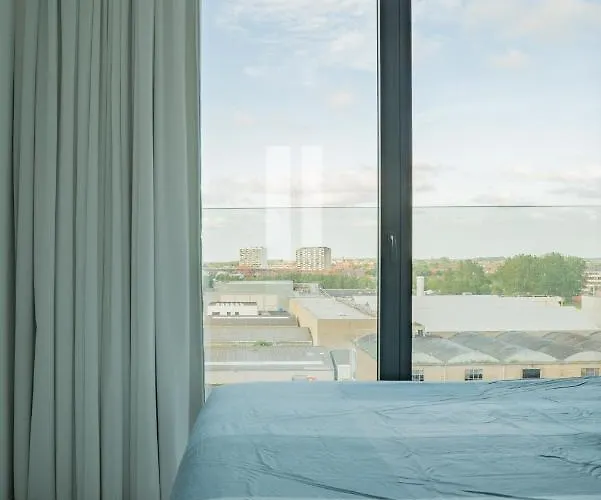 アパート Port Side Incl Parking オステンド