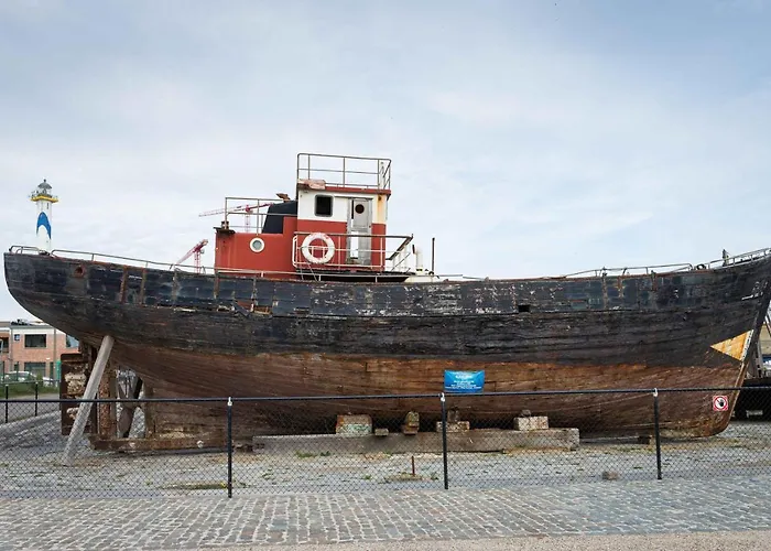 Port Side Incl Parking Appartement *