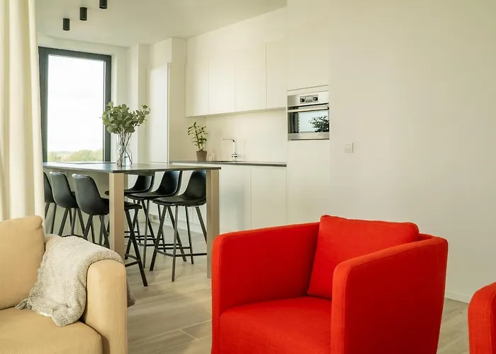 Port Side Incl Parking Ostende